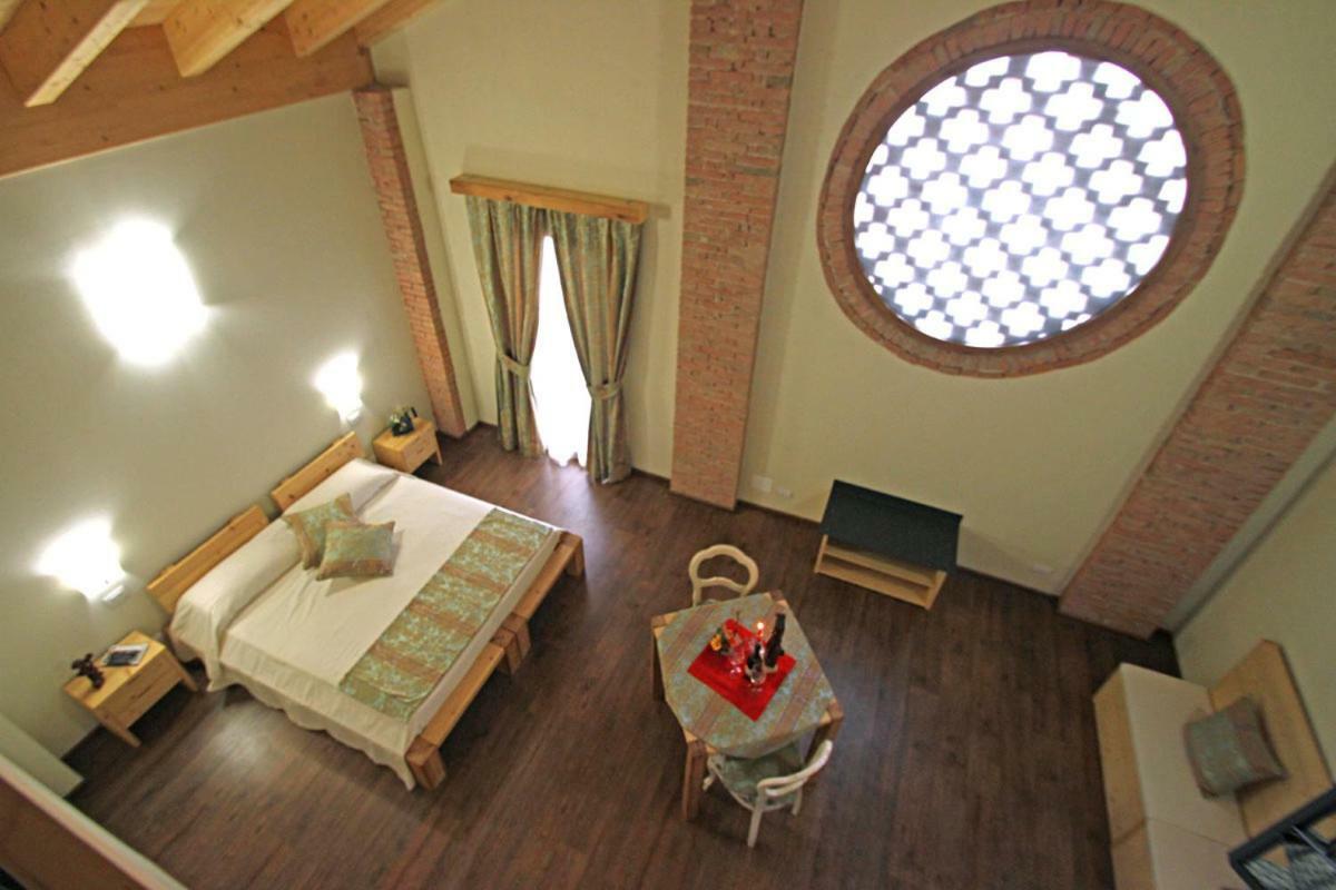 All'Albaro Agriturismo Salizzole Bagian luar foto