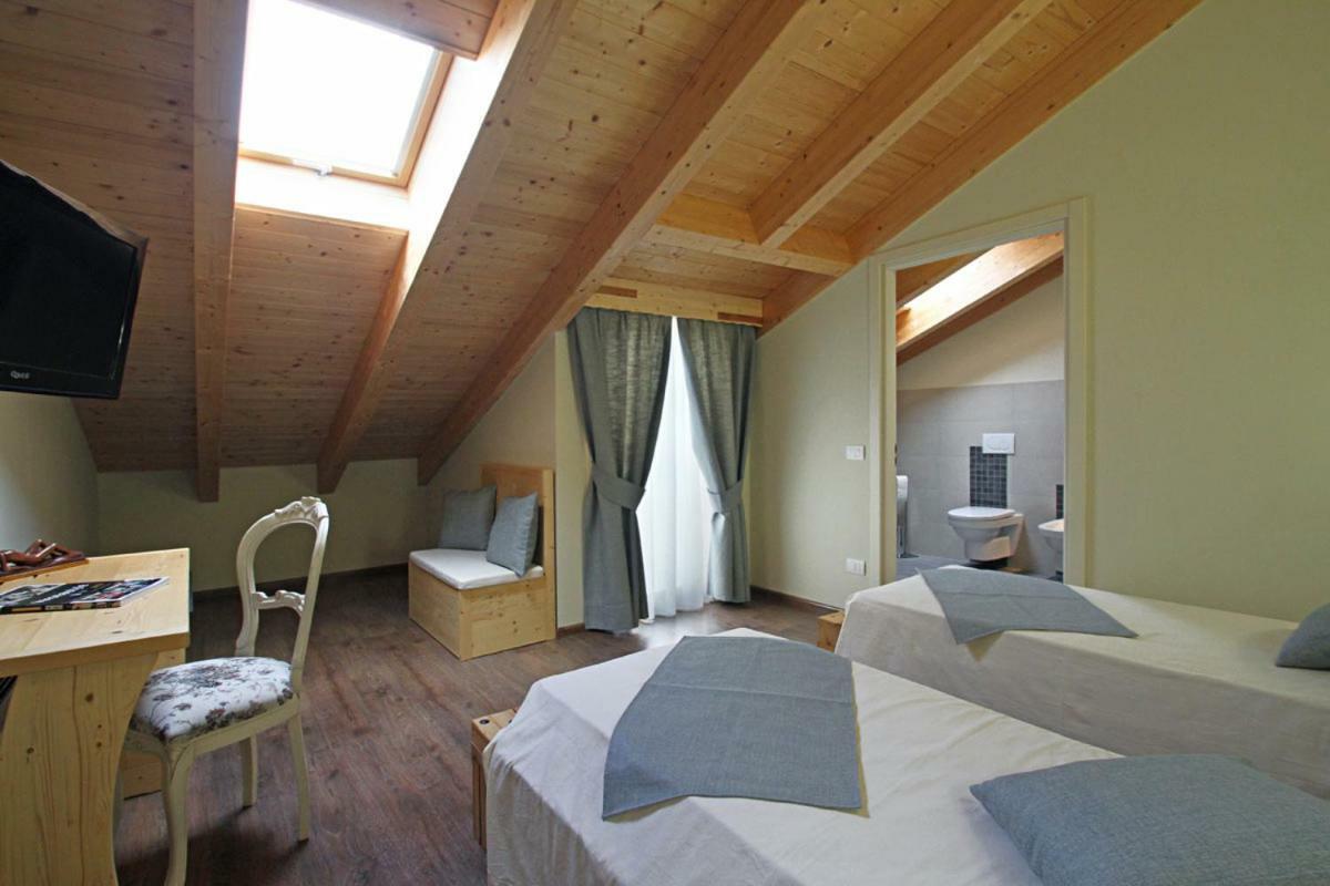 All'Albaro Agriturismo Salizzole Bagian luar foto